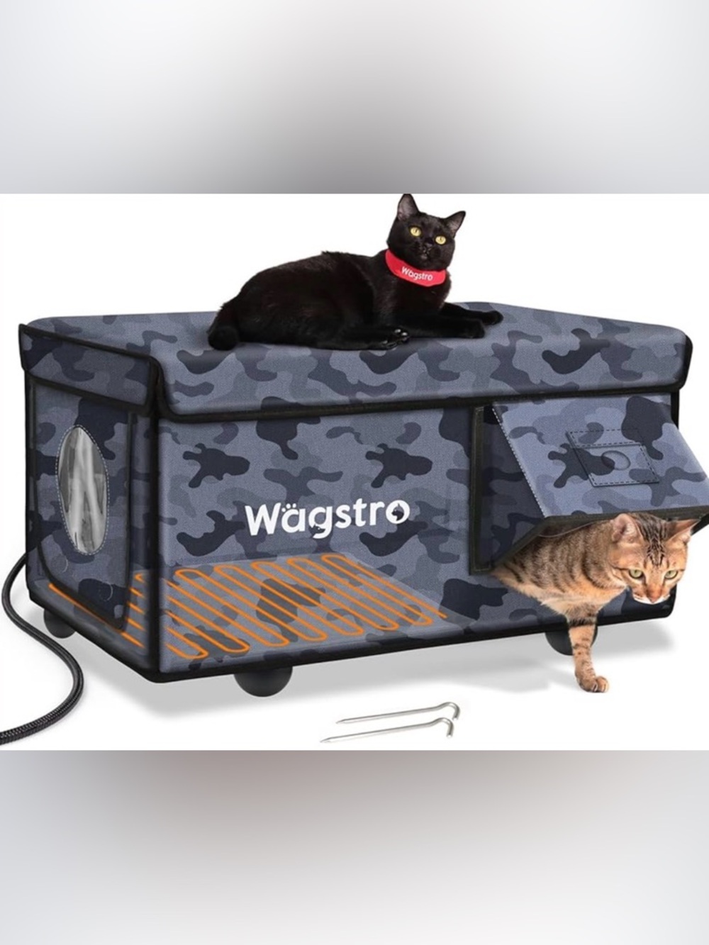 NWOT Wägstro Heated Cat House for Outside, Waterproof Awning & Escape Door